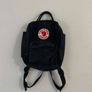 Mini Fjallraven Kanken Bag
